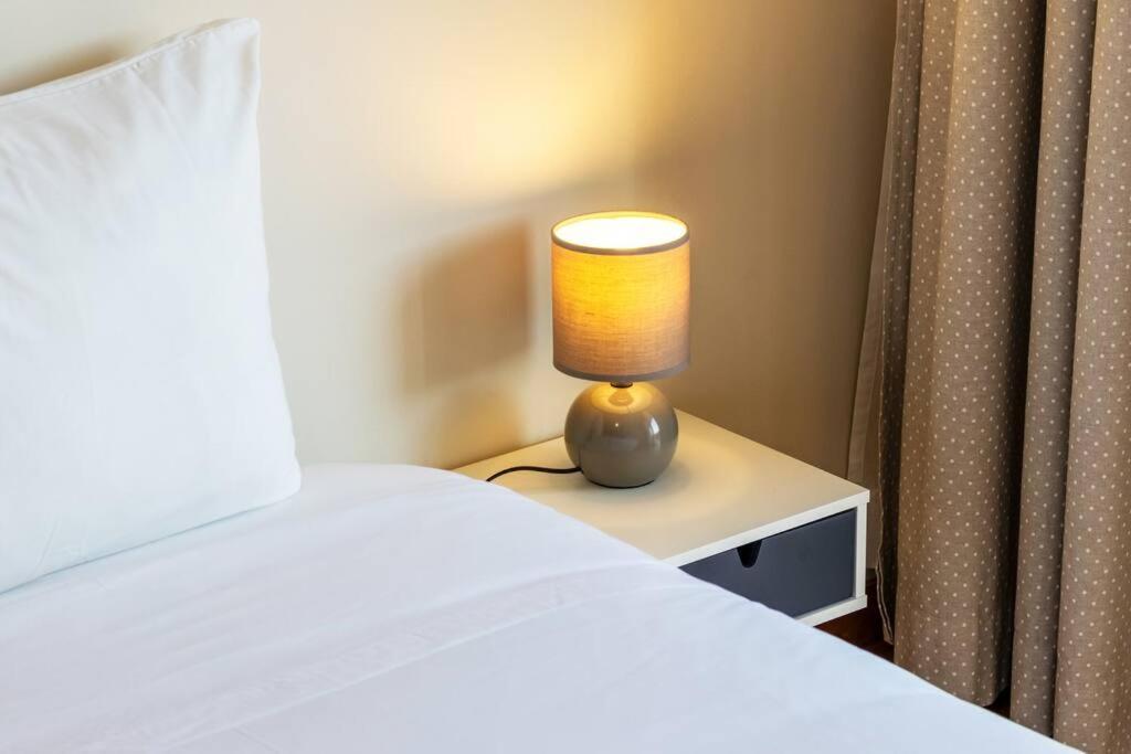 Casa Da Praca In The Center Of Porto - Guestspa Zewnętrze zdjęcie